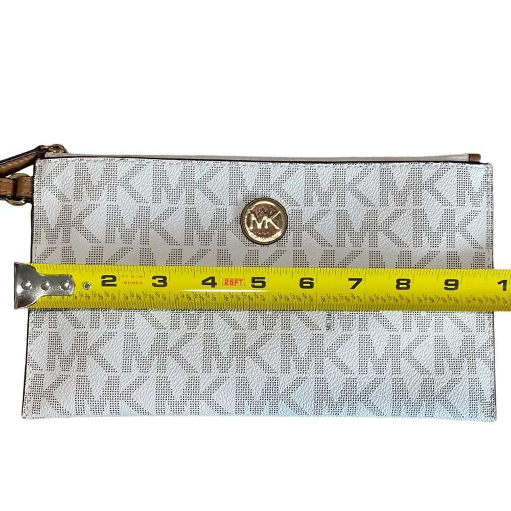 Michael Kors Fulton White MK Signature Monogram Wristlet Wallet Clutch